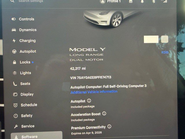 Used 2023 Tesla Model Y Long Range image 19