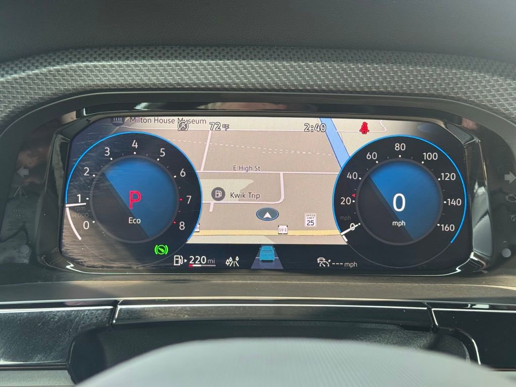 Used 2025 Volkswagen Atlas Cross Sport SEL Premium R-Line image 21