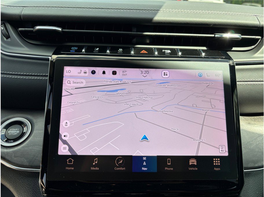 Used 2023 Jeep Grand Cherokee Overland image 35