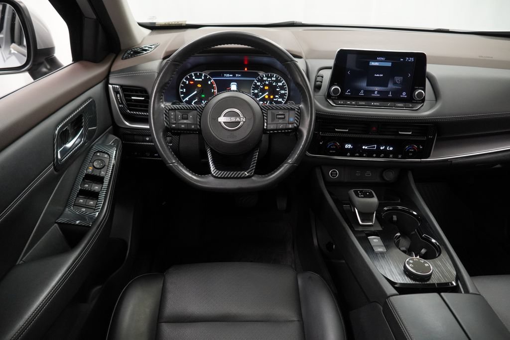 Used 2023 Nissan Rogue SV w/ SV Premium B Package AWD/4WD image 9