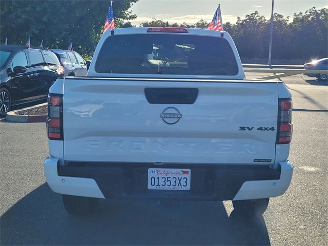 Used 2023 Nissan Frontier SV w/ Midnight Edition Package image 5