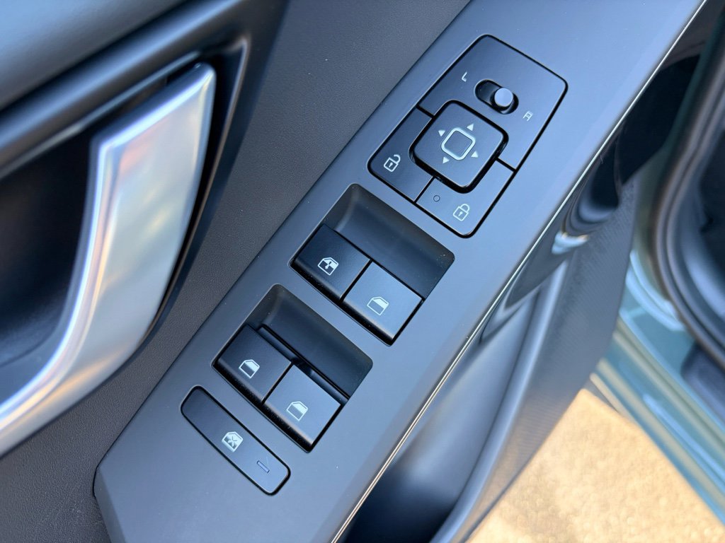 Used 2023 Kia Niro Wind w/ Wind Preserve Package image 7
