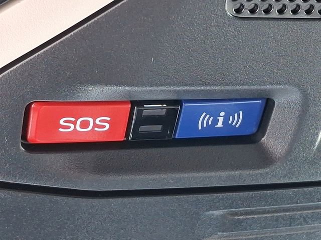 Certified 2025 Subaru Outback Onyx Edition image 26