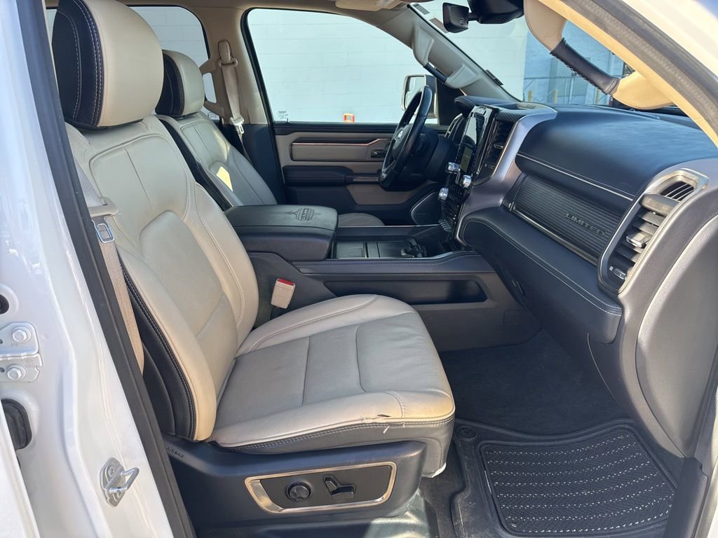 Used 2020 RAM 1500 Limited image 31