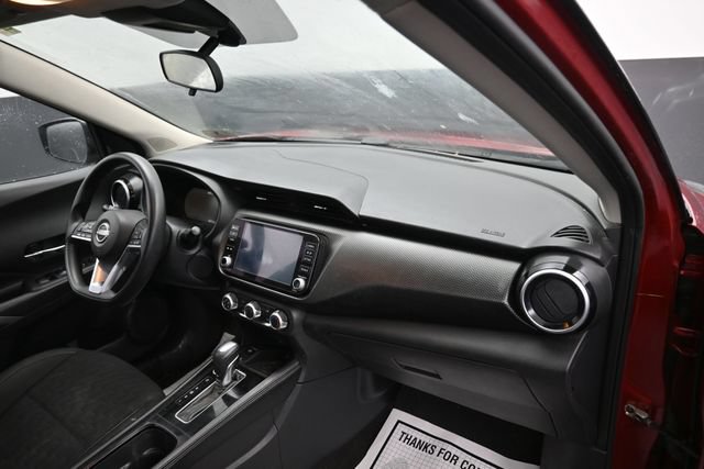 Used 2023 Nissan Kicks SV FWD image 8