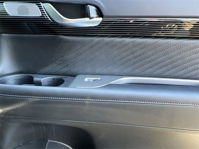Used 2024 Hyundai Palisade Calligraphy image 36