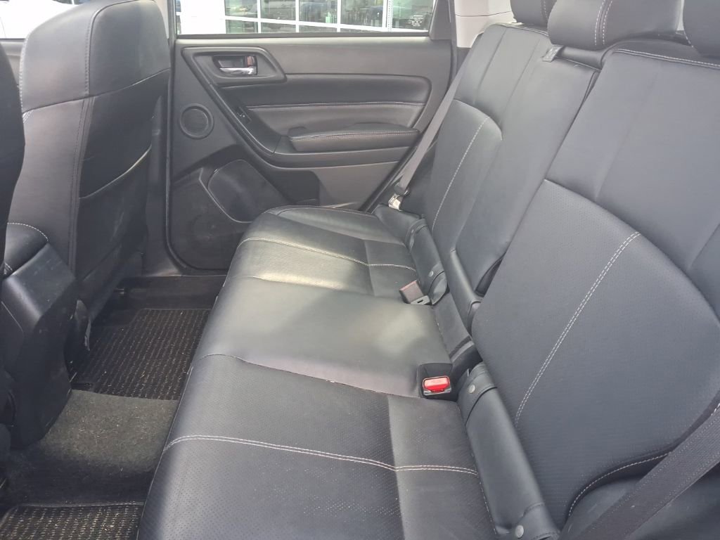 Used 2018 Subaru Forester 2.5i Touring image 28
