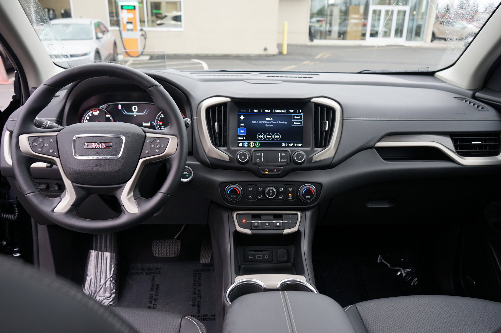 Used 2024 GMC Terrain Denali image 16