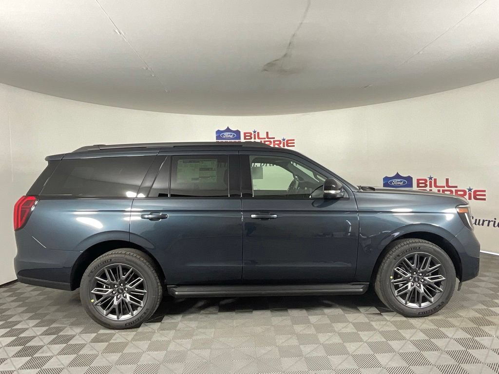 New 2026 Ford Expedition Platinum w/ Stealth Appearance Package AWD/4WD image 2