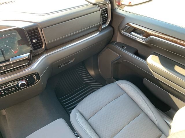 Used 2024 GMC Sierra 1500 Elevation image 21