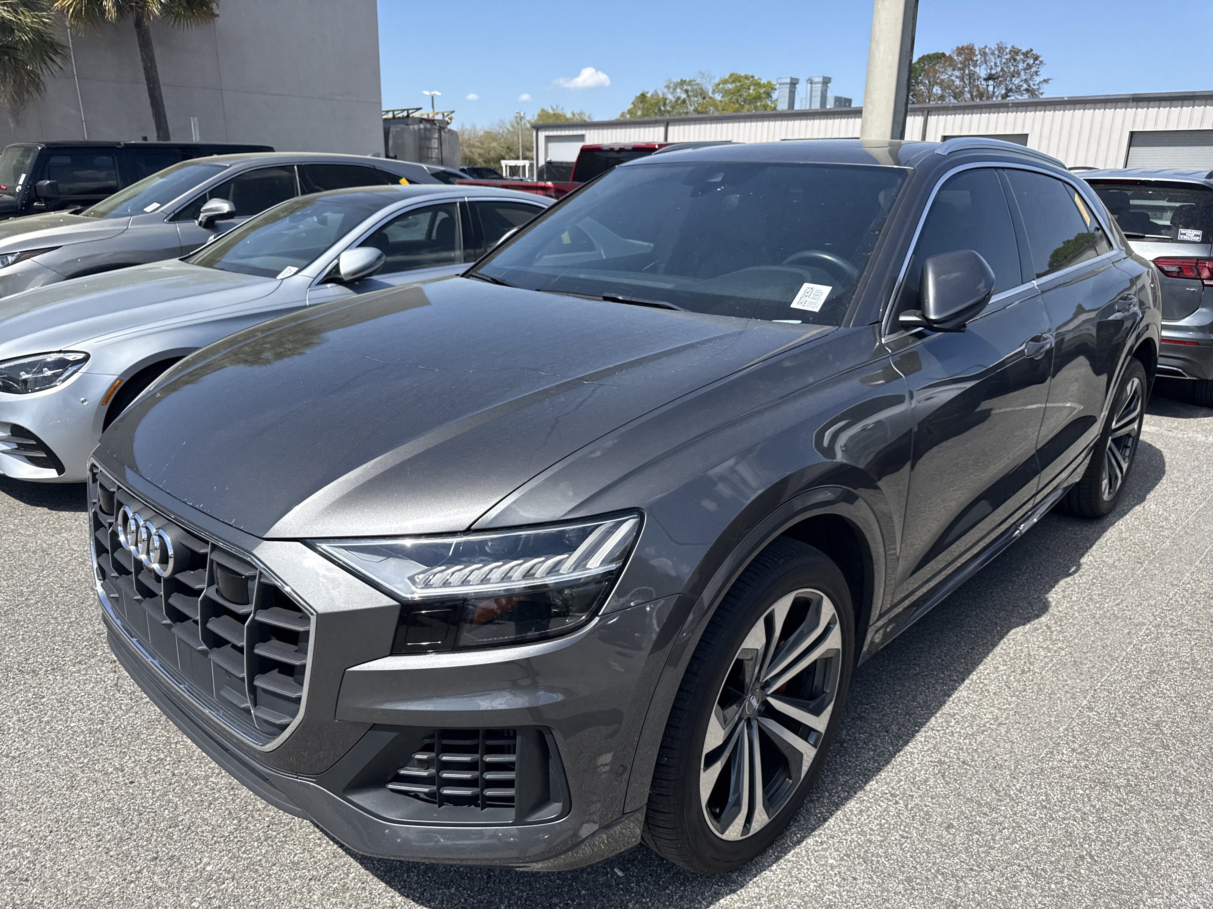 Used 2019 Audi Q8 Premium Plus image 4