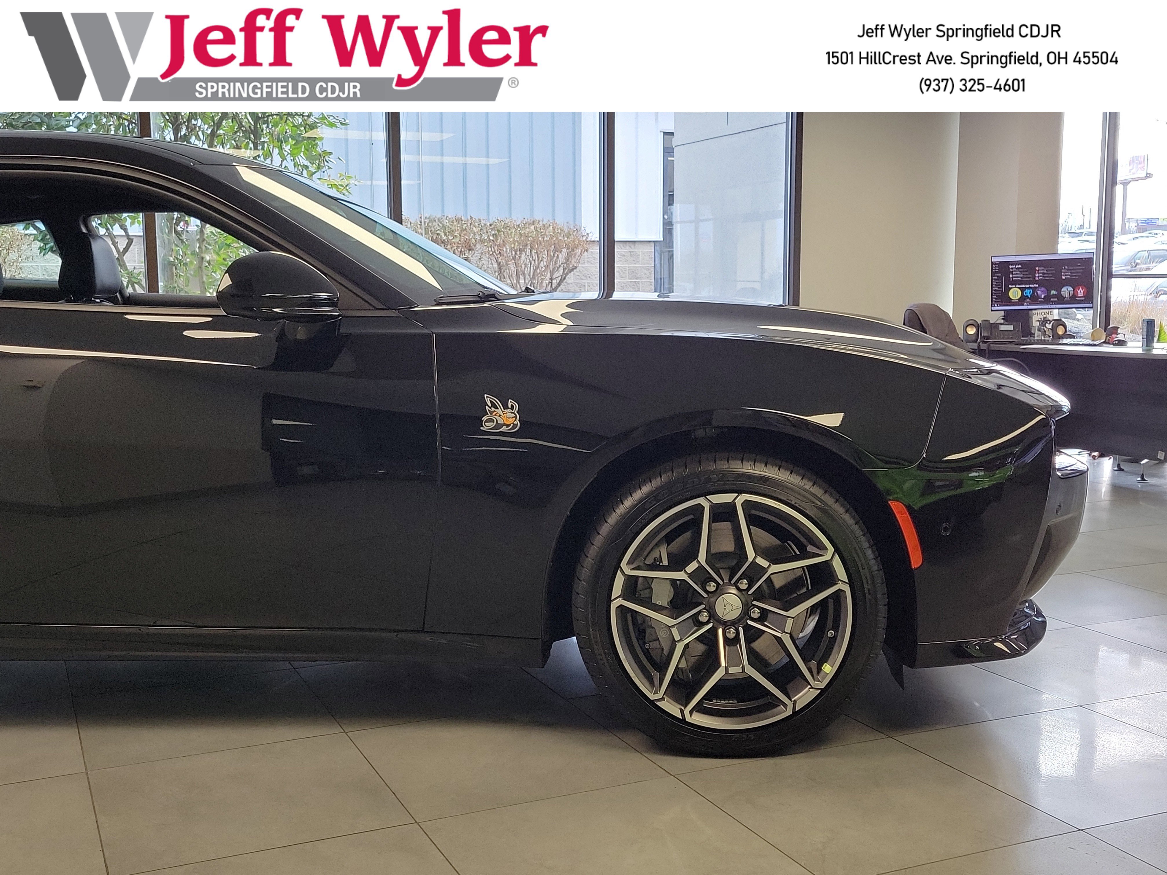 New 2026 Dodge Charger Daytona Scat Pack image 4