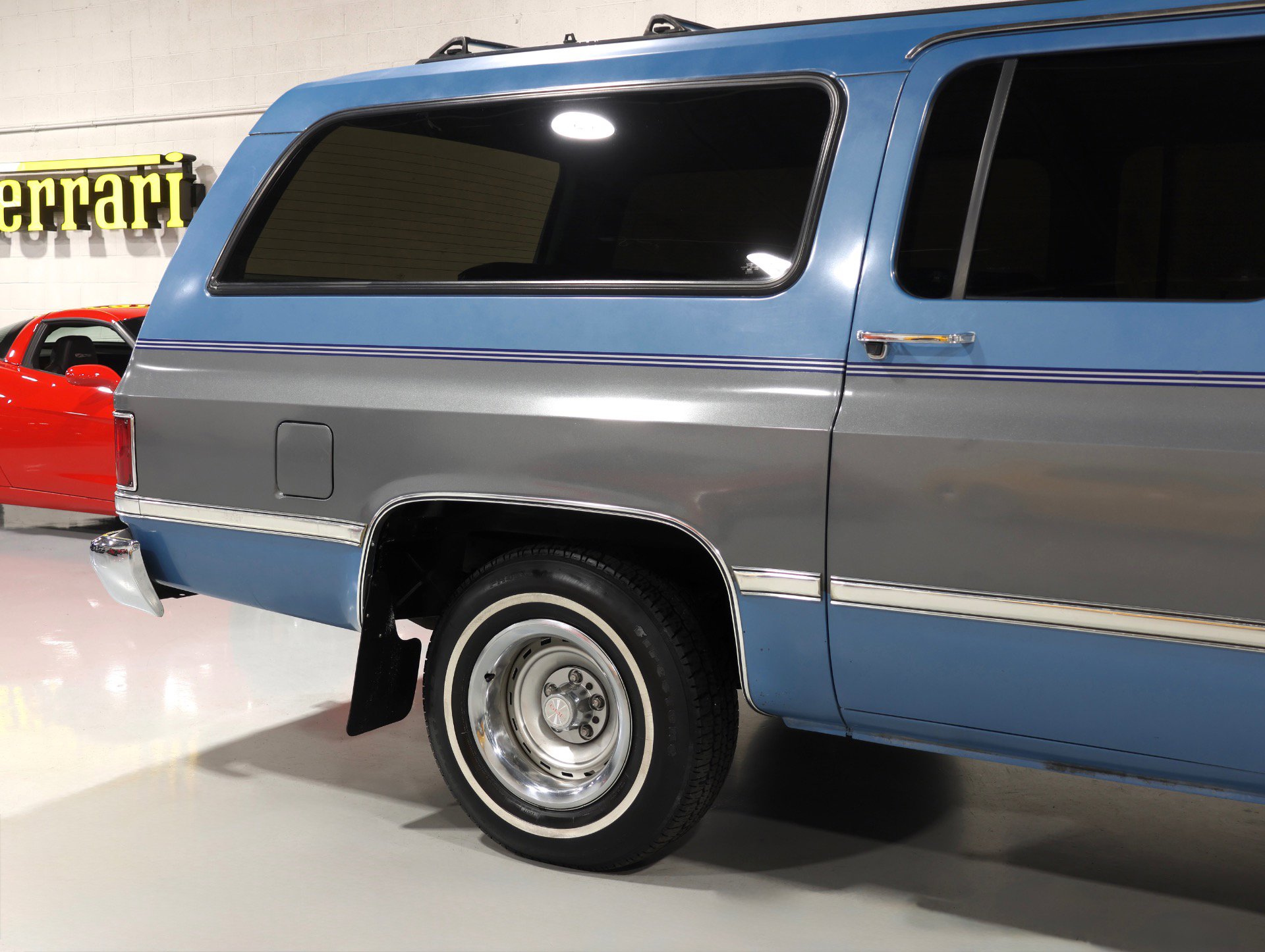 Used 1987 GMC Suburban 2WD image 54