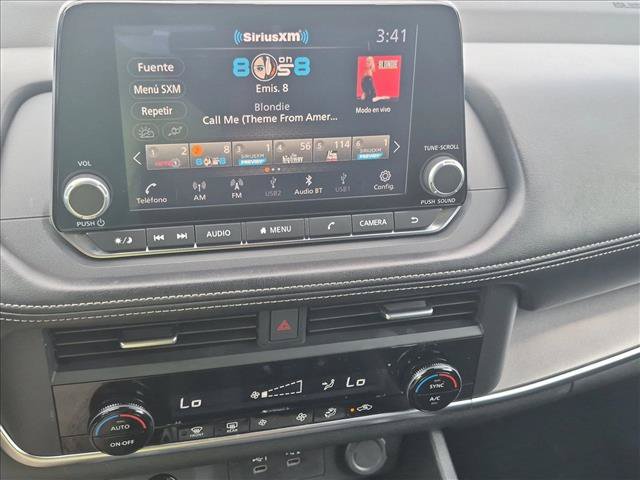 Certified 2024 Nissan Rogue SV FWD image 14