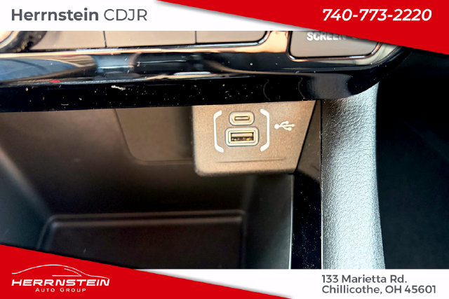 New 2026 Jeep Compass Latitude AWD/4WD image 18