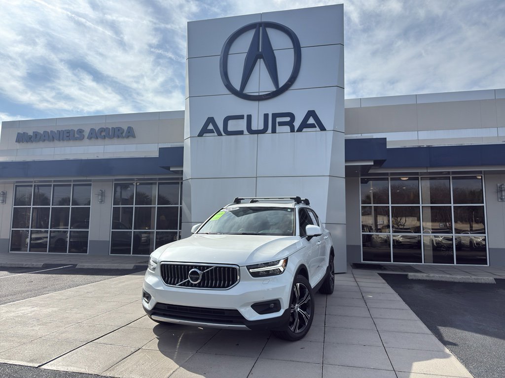 Used 2020 Volvo XC40 T4 Inscription w/ Protection Package Premier