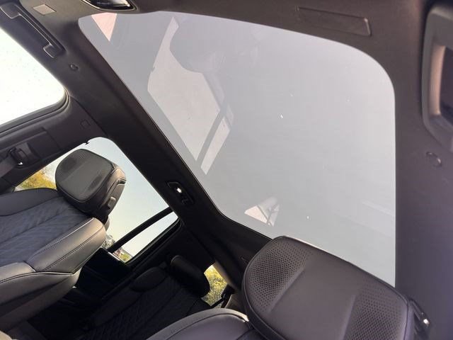 New 2026 Cadillac Escalade IQL Luxury AWD/4WD image 18