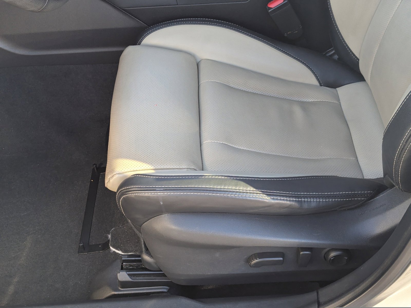 Certified 2020 Subaru Outback Limited XT w/ Popular Package #2 image 28