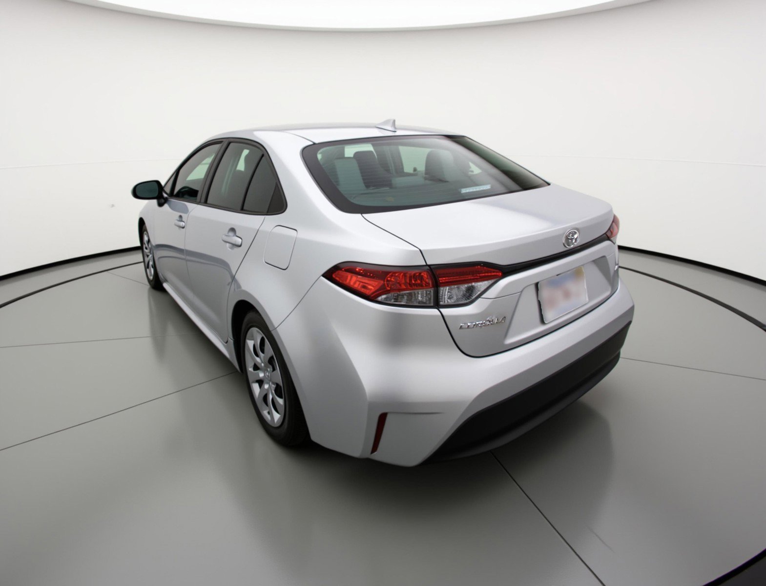 Used 2025 Toyota Corolla LE image 6