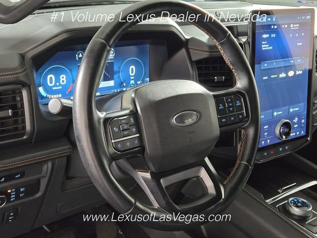 Used 2023 Ford Expedition Platinum AWD/4WD image 32