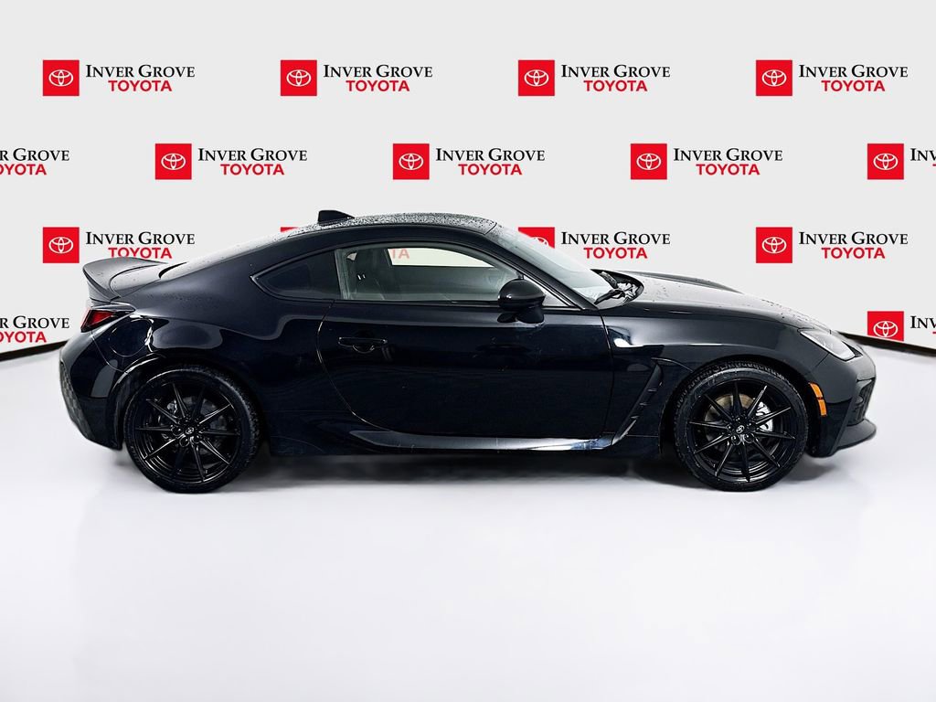Certified 2024 Toyota GR86 Premium image 4