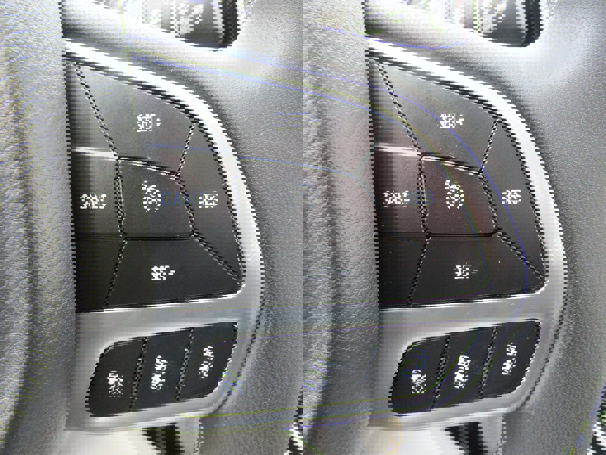 Used 2023 Chrysler Pacifica Limited image 27