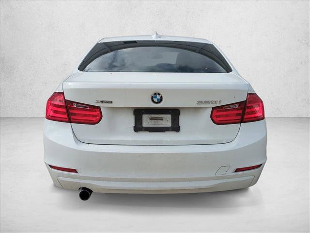 Used 2015 BMW 320i xDrive Sedan image 6