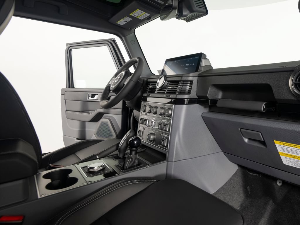 New 2026 INEOS Grenadier Quartermaster Black Edition AWD/4WD image 28