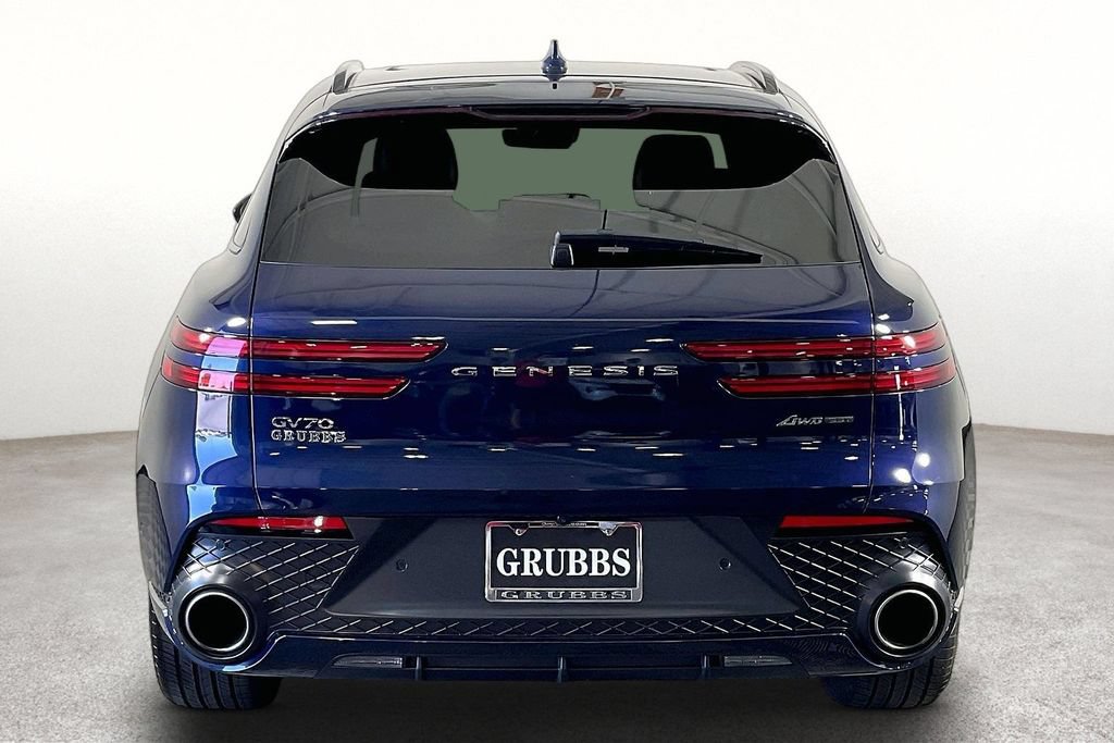 Used 2022 Genesis GV70 3.5T Sport w/ Sport Prestige Package AWD/4WD image 6