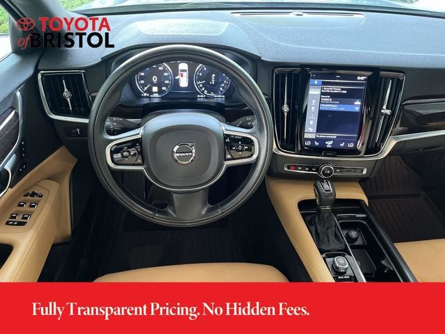 Used 2018 Volvo S90 T5 Momentum w/ Convenience Package FWD image 12