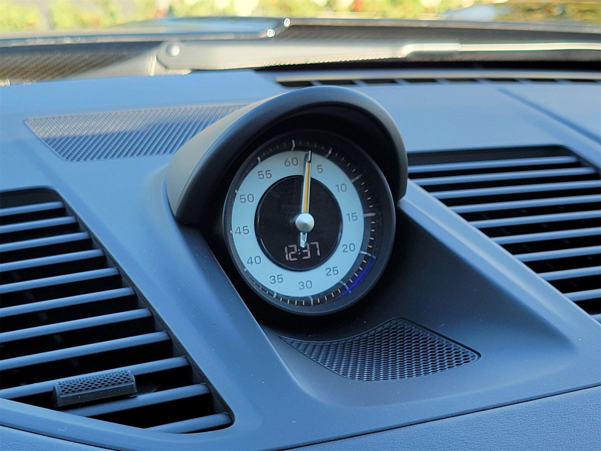 Certified 2022 Porsche 911 GT3 image 21