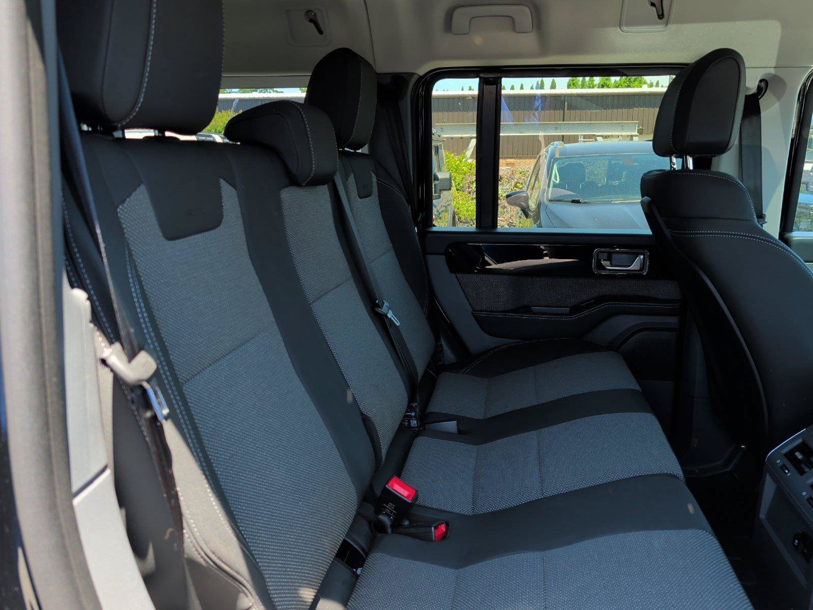 New 2025 INEOS Grenadier Station Wagon AWD/4WD image 38