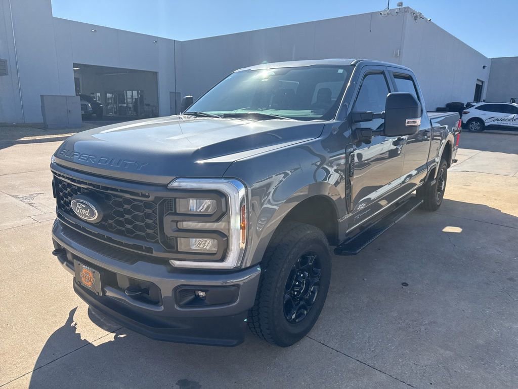 Used 2024 Ford F250 XL w/ STX Appearance Package image 2