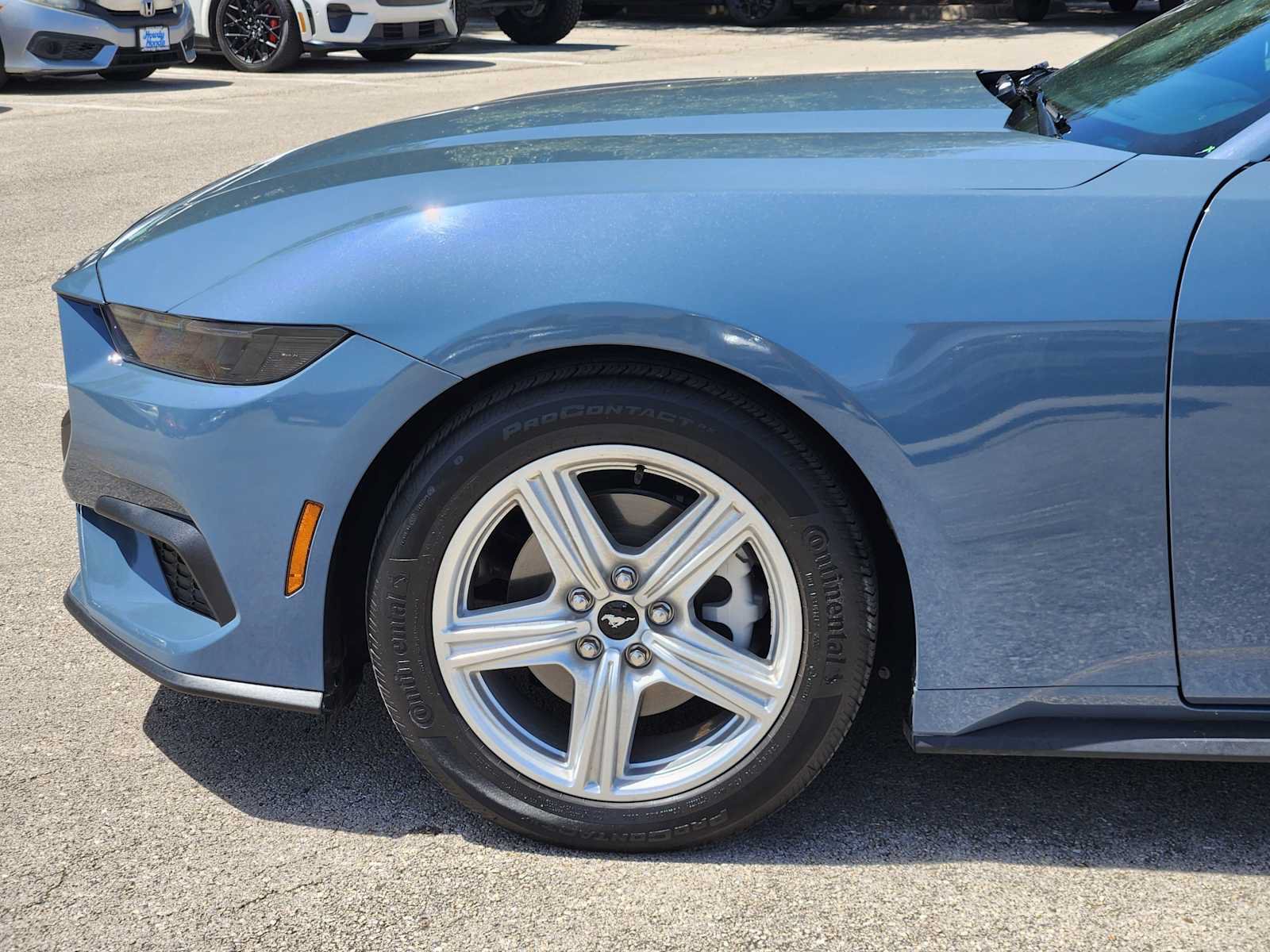 Used 2026 Ford Mustang Coupe RWD image 8