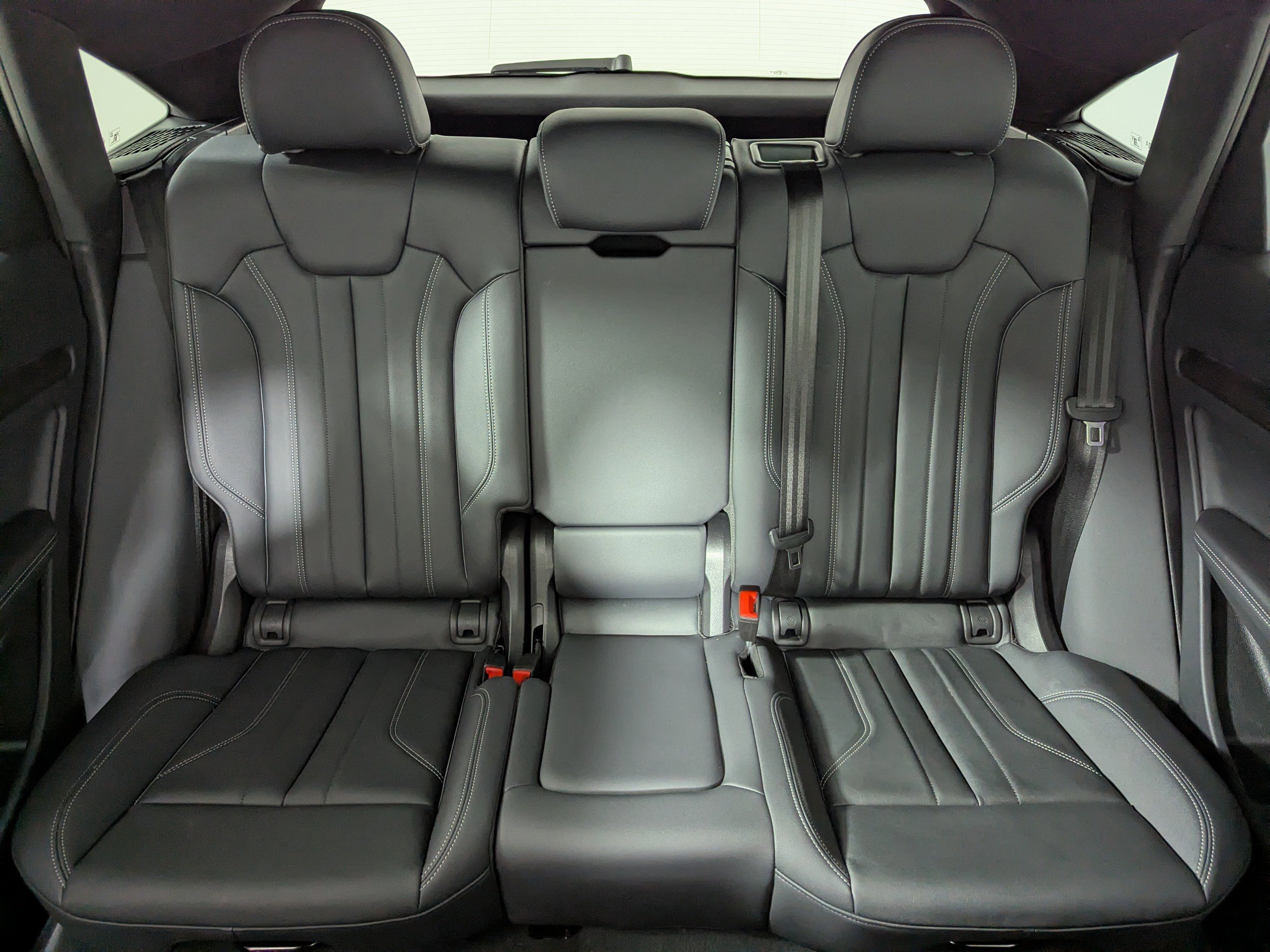 Certified 2025 Audi Q5 2.0T Premium Plus w/ Premium Plus Package image 13