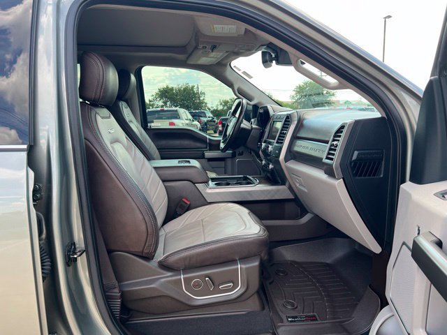 Certified 2019 Ford F250 Limited w/ FX4 Off-Road Package AWD/4WD image 23