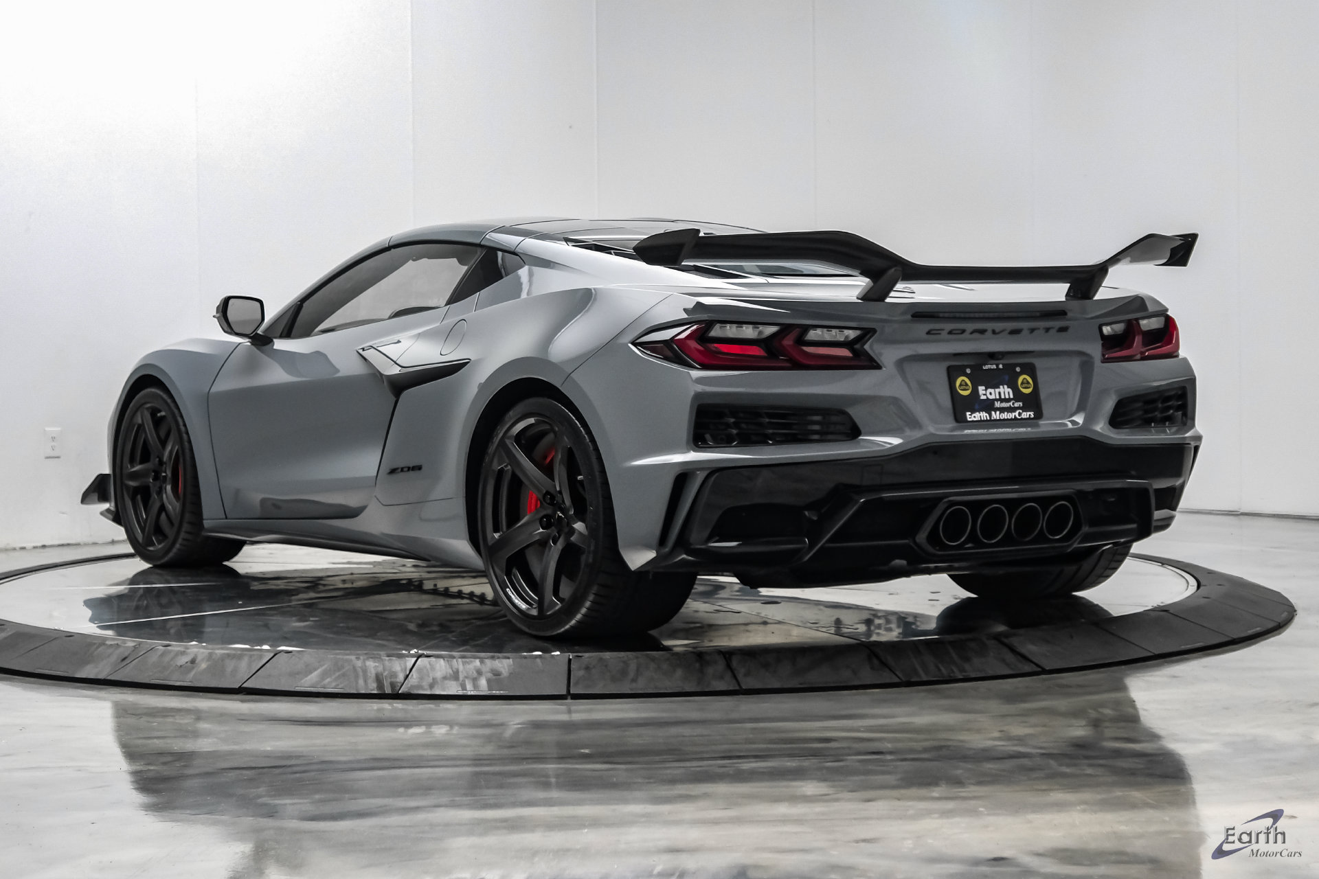 Used 2025 Chevrolet Corvette Z06 w/ Z07 Performance Package RWD image 14