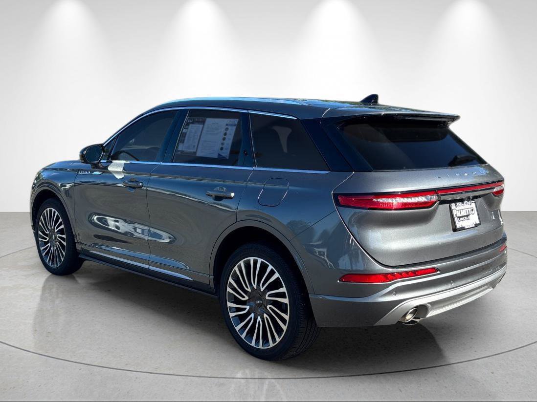Used 2022 Lincoln Corsair Reserve w/ Sport Package AWD/4WD image 3