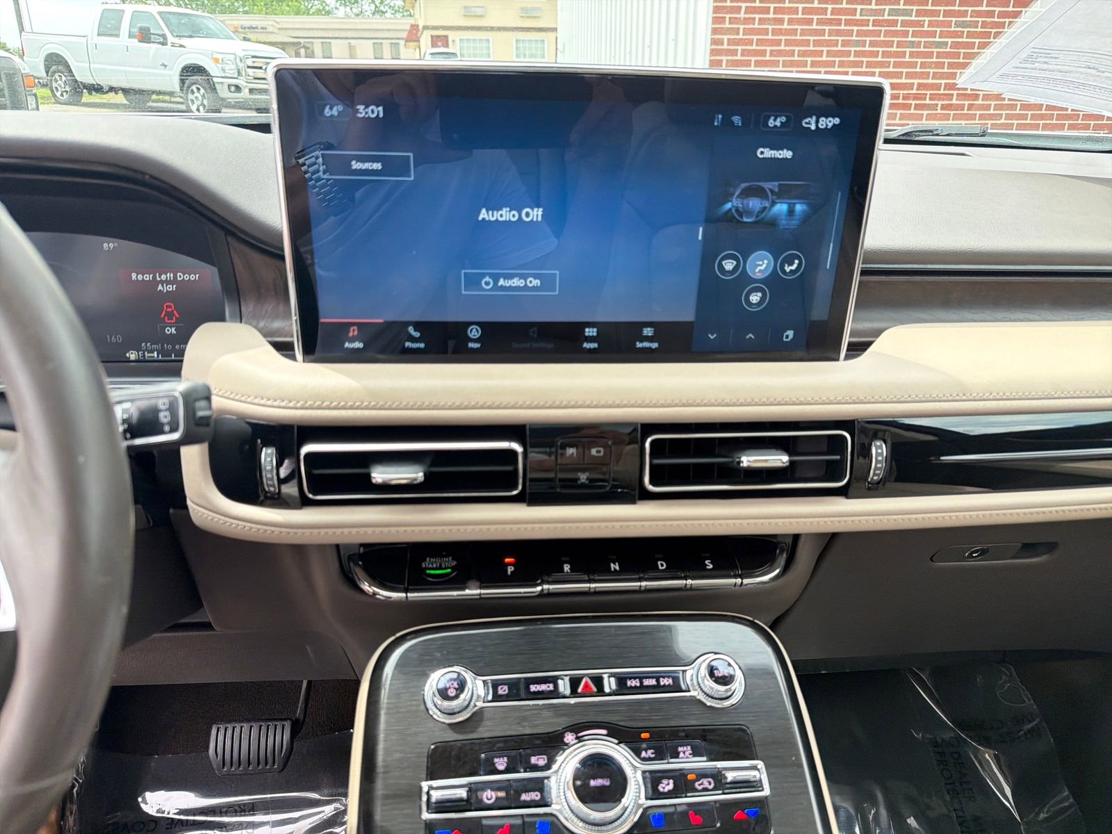 Used 2021 Lincoln Nautilus Reserve w/ Equipment Group 201A AWD/4WD image 19
