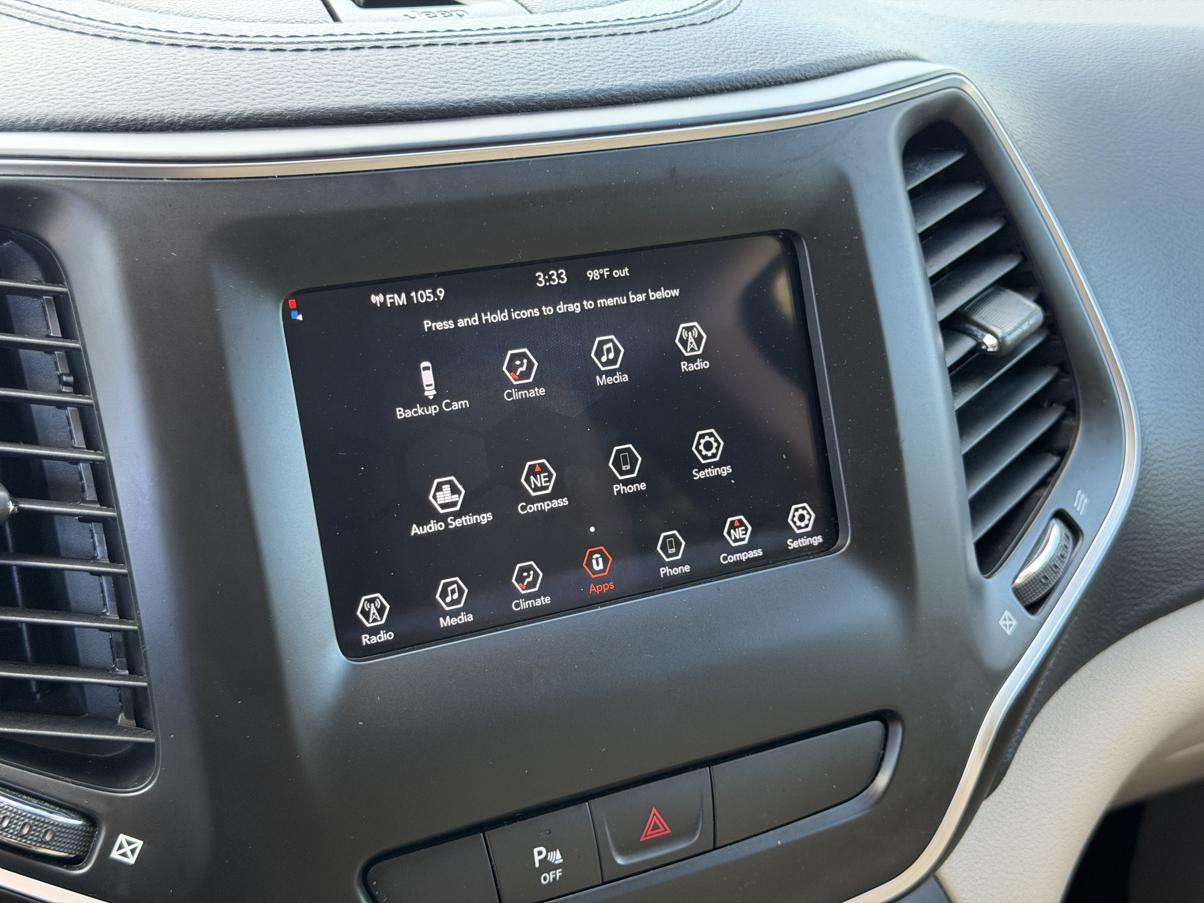 Used 2020 Jeep Cherokee Latitude FWD image 23