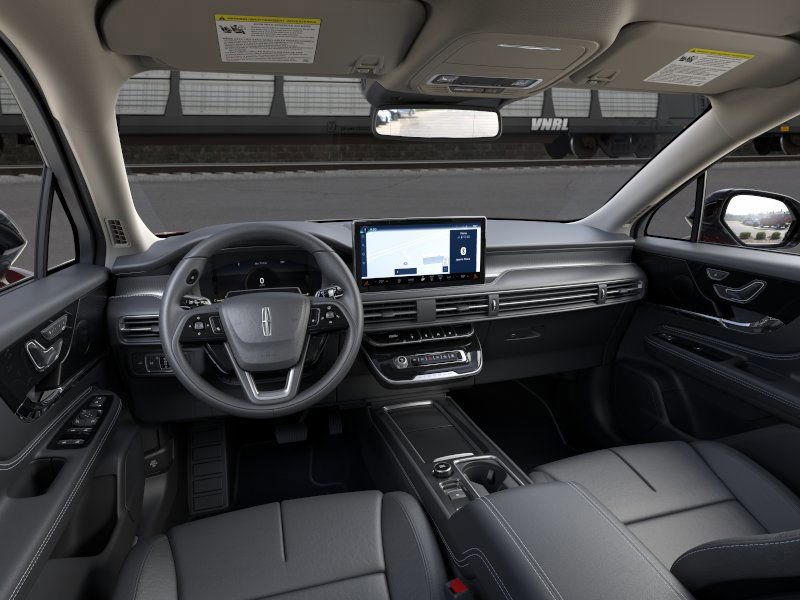 New 2026 Lincoln Corsair Premiere w/ Rear Removable Package Tray image 9