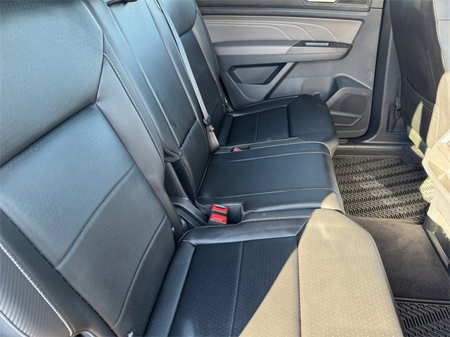 Used 2022 Volkswagen Atlas Cross Sport SE image 13