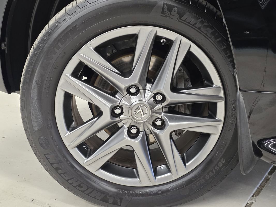 Used 2015 Lexus LX 570 4WD image 48