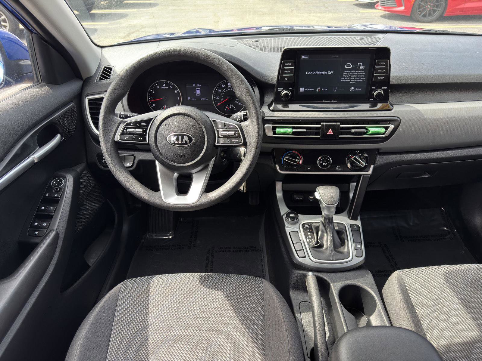 Used 2021 Kia Seltos LX image 31