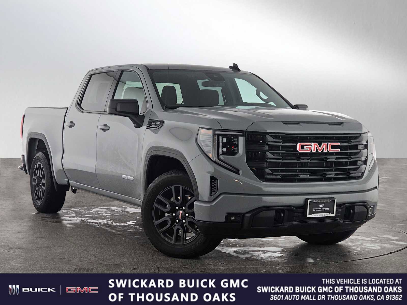Used 2024 GMC Sierra 1500 Elevation image 1