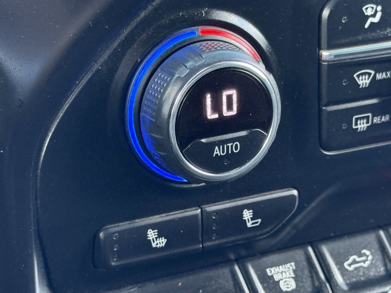 Used 2021 Chevrolet Silverado 2500 LT w/ Fleet Comfort Package image 20