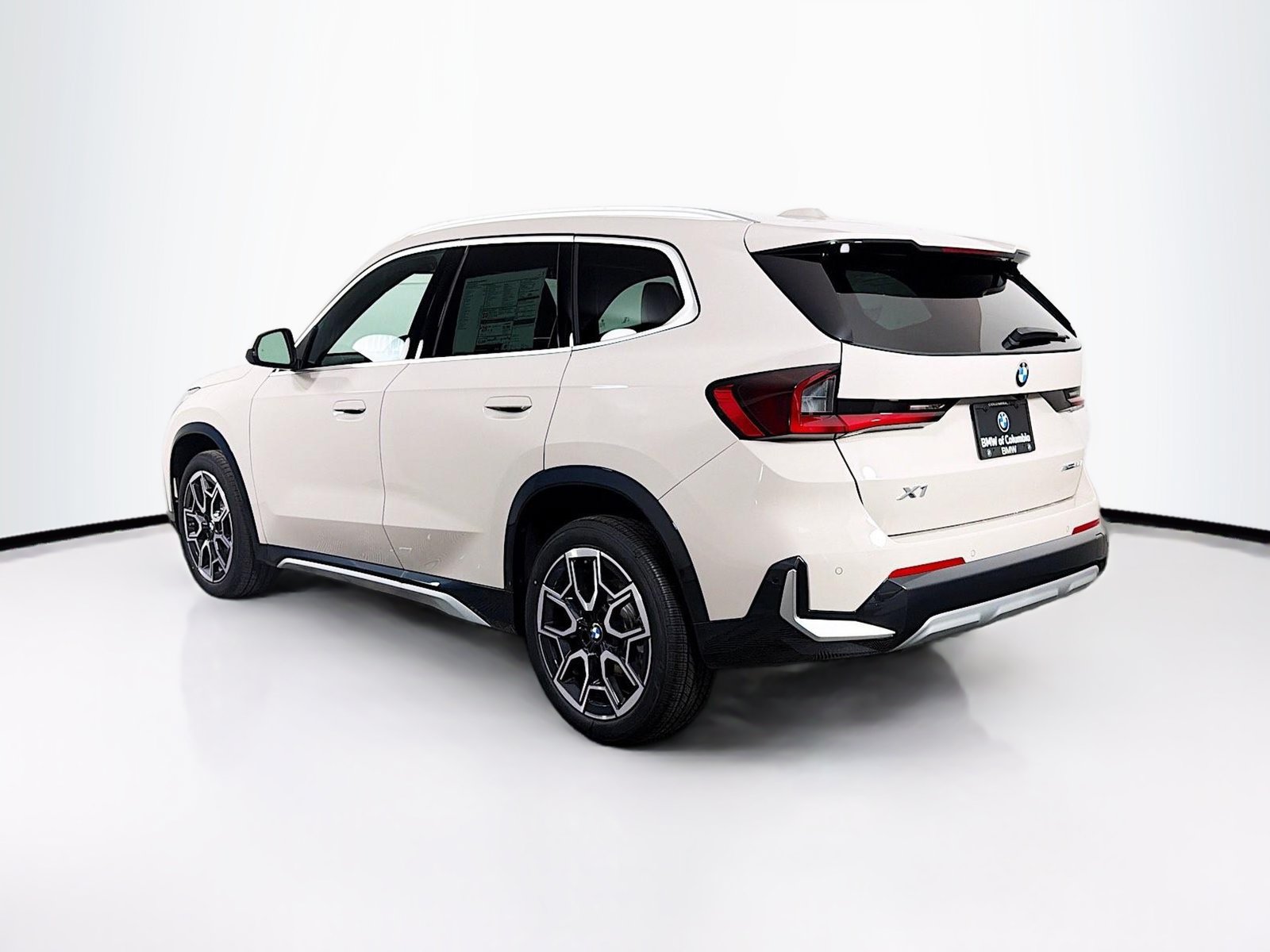 New 2026 BMW X1 xDrive28i w/ Convenience Package AWD/4WD image 5