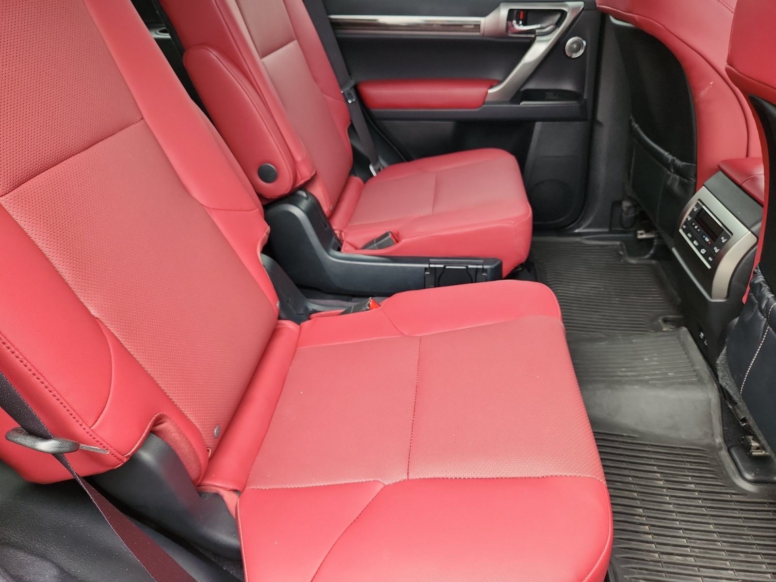 Used 2023 Lexus GX 460 Premium AWD/4WD image 18