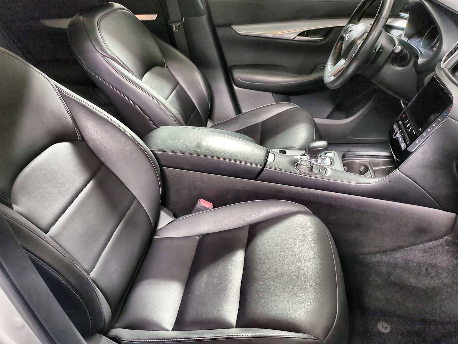 Used 2020 INFINITI QX50 Luxe w/ Navigation Package image 23