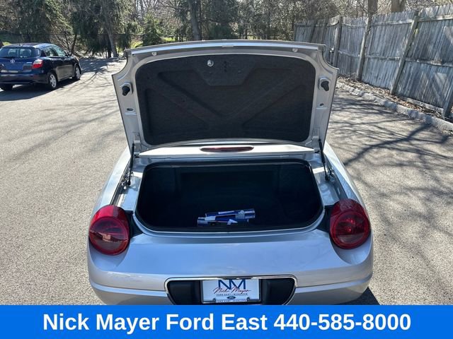 Used 2004 Ford Thunderbird RWD image 18